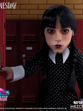 Mezco Toyz MDS Figures Wednesday Addams TV Series 2022 18" Roto Plush New In Box